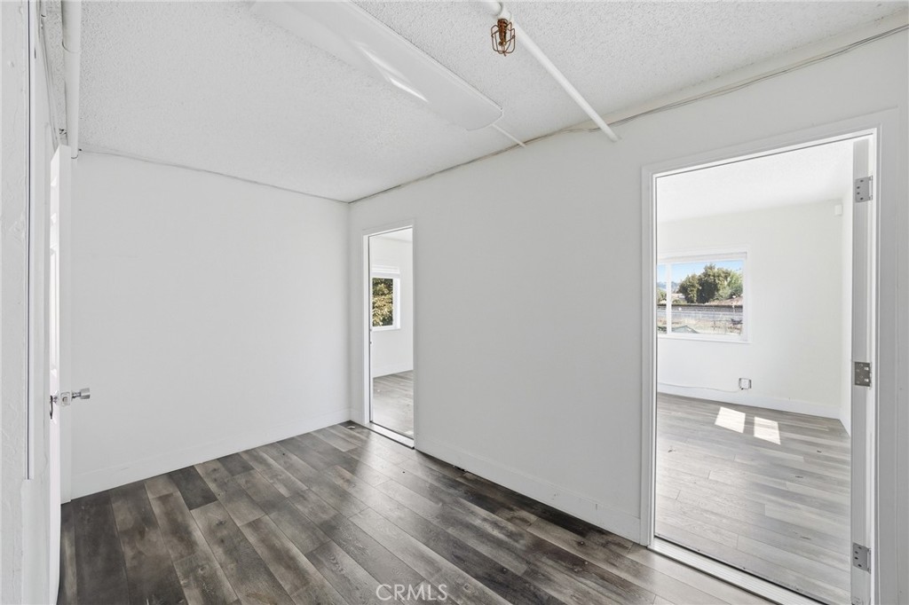 16440 Ashland Property Photo 28