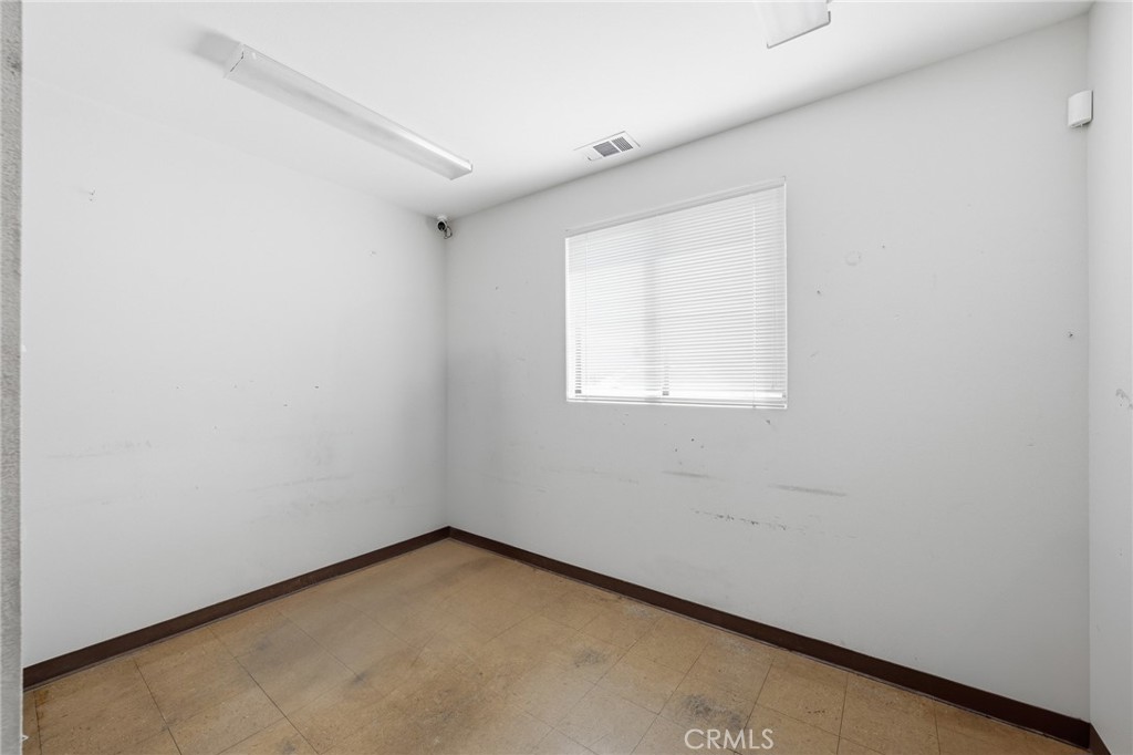 16440 Ashland Property Photo 68