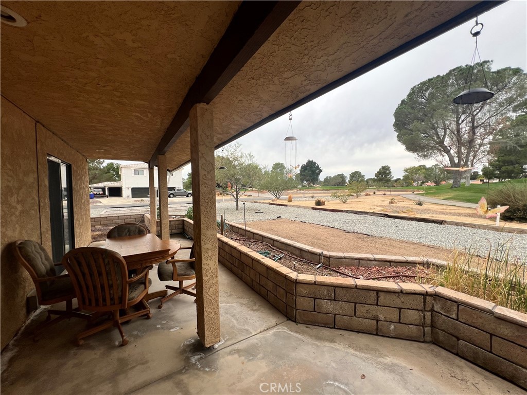 14988 Blue Grass Property Photo 3