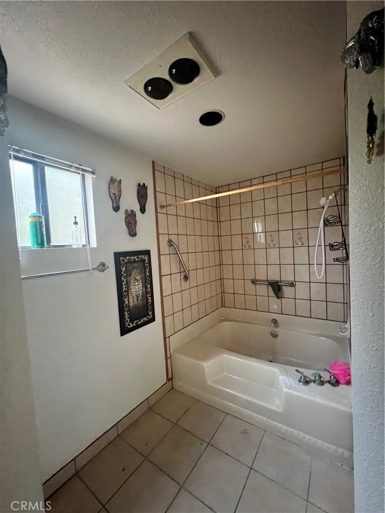 14988 Blue Grass Property Photo 6