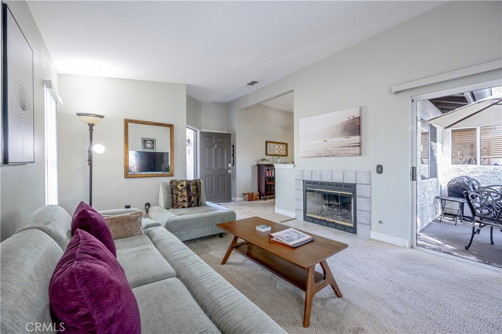 10 Corniche Drive E Property Photo 4