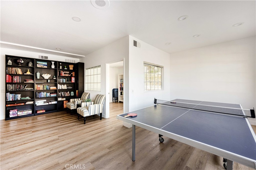 10 Corniche Drive E Property Photo 24