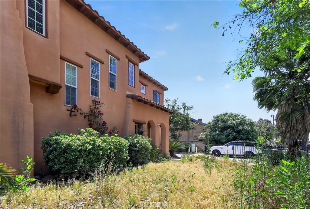 1350 S Towne Property Photo 11