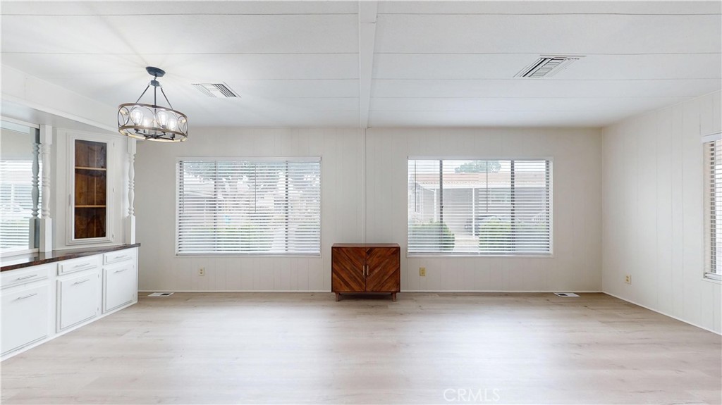 3595 Santa Fe Ave 73 Property Photo 14