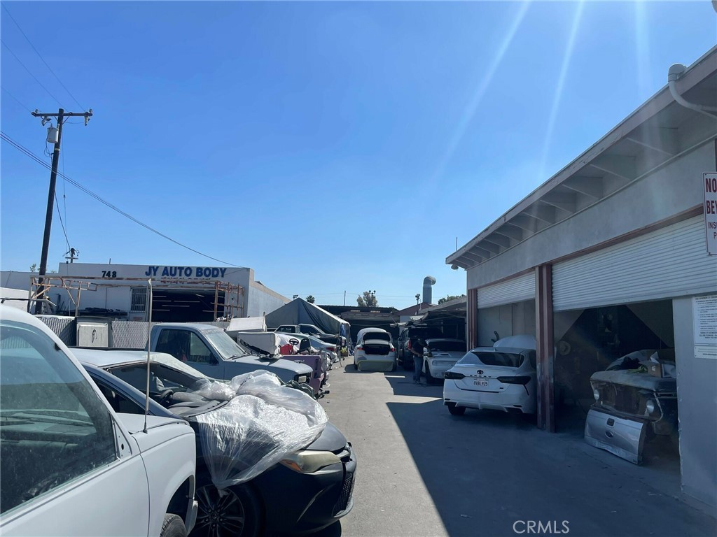 800 Willamson Avenue Property Photo 3