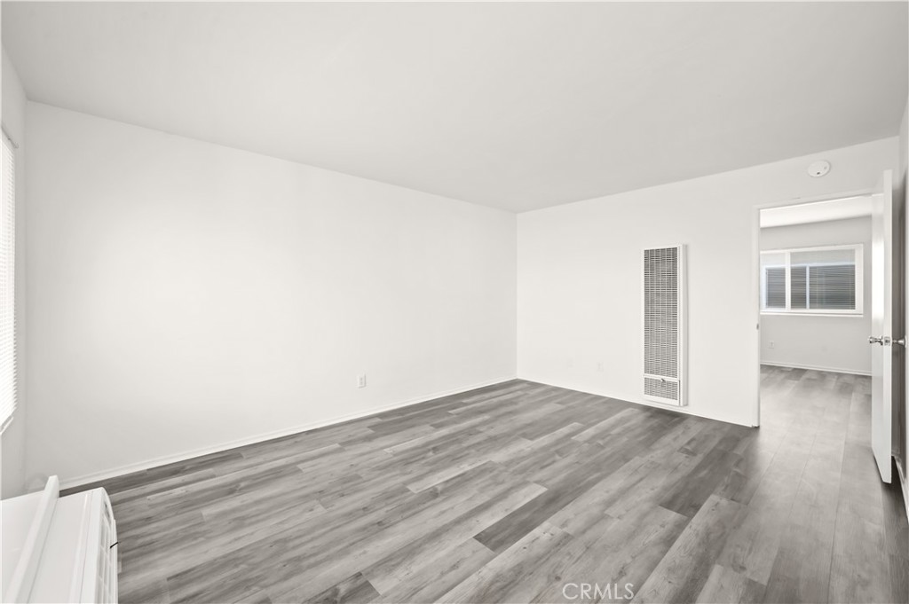 4700 Clair Del Avenue 611 Property Photo 10