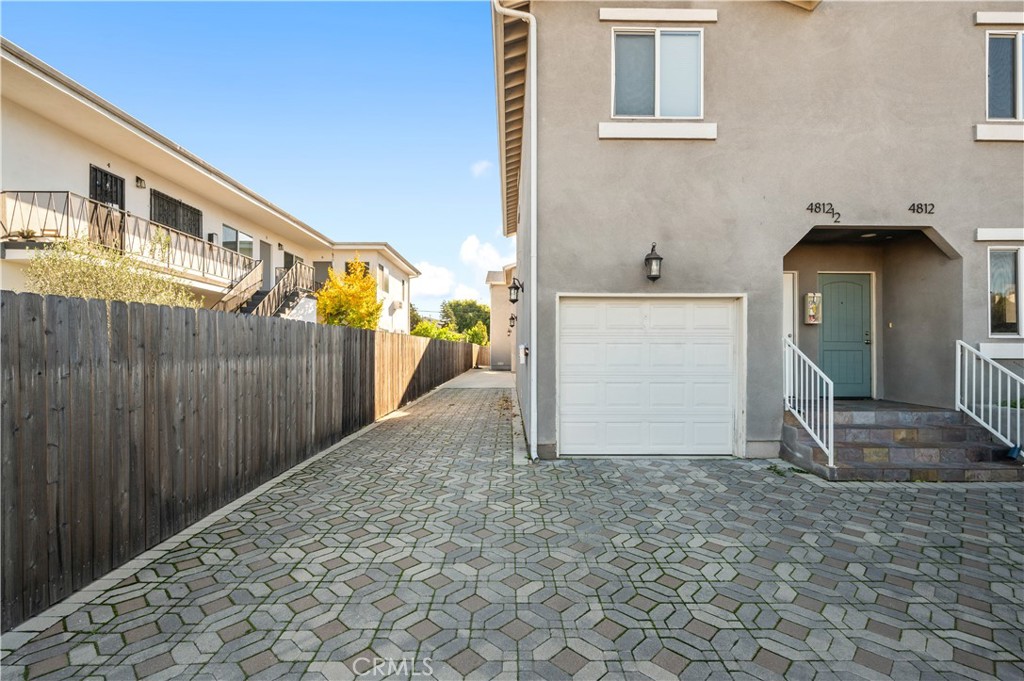 4812 Saturn Street Property Photo 19