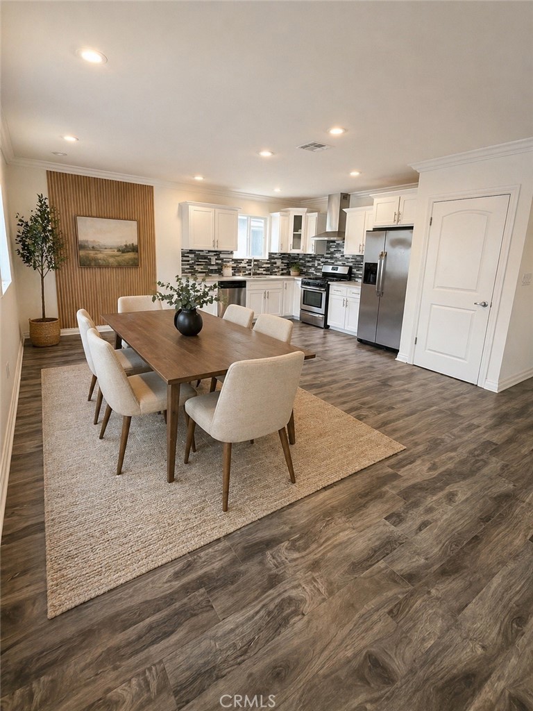 4816 Saturn Street Property Photo 1