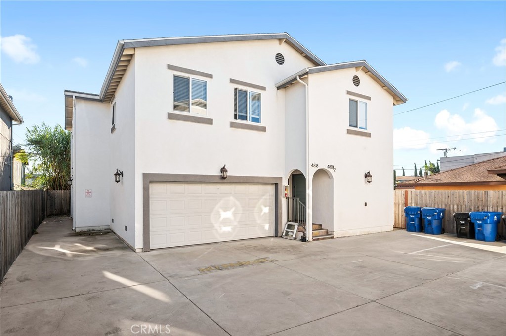 4816 Saturn Street Property Photo 4
