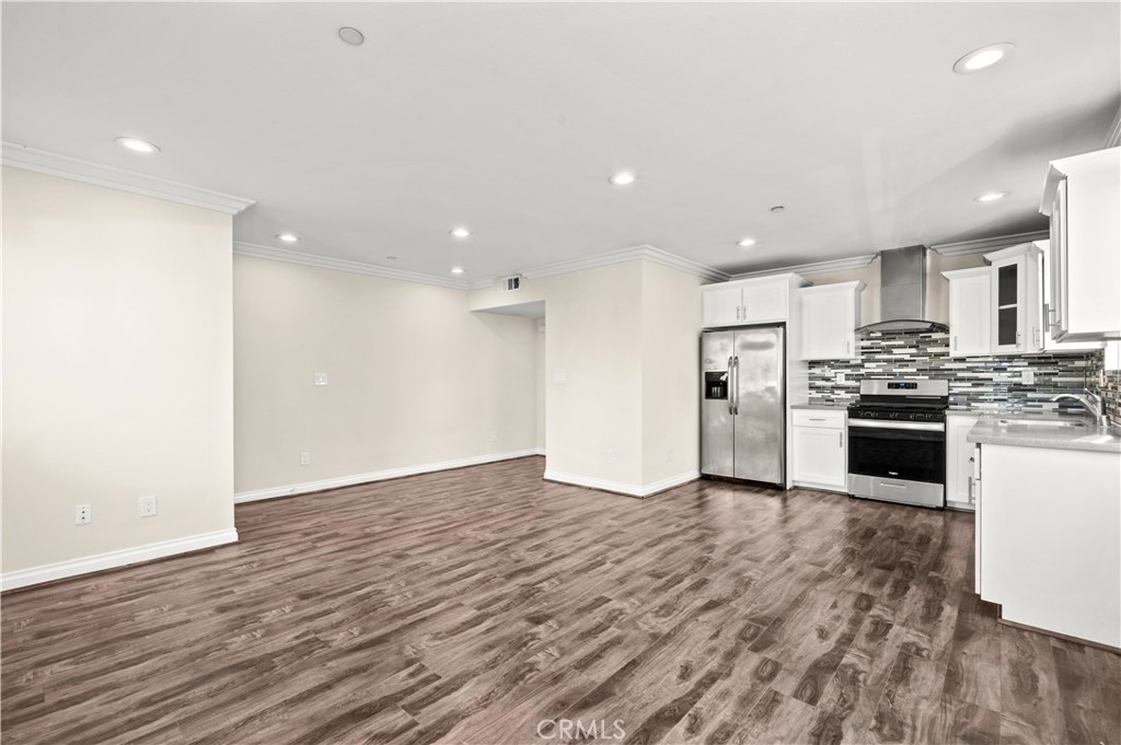 4816 Saturn Street Property Photo 11