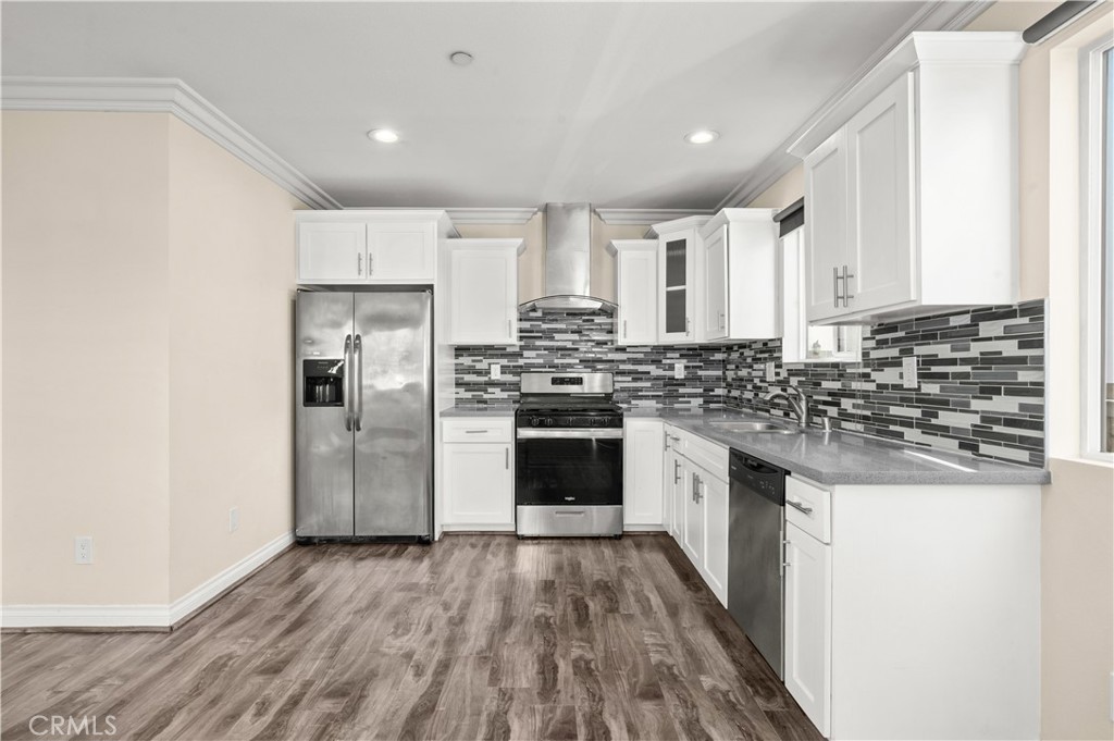 4816 Saturn Street Property Photo 13