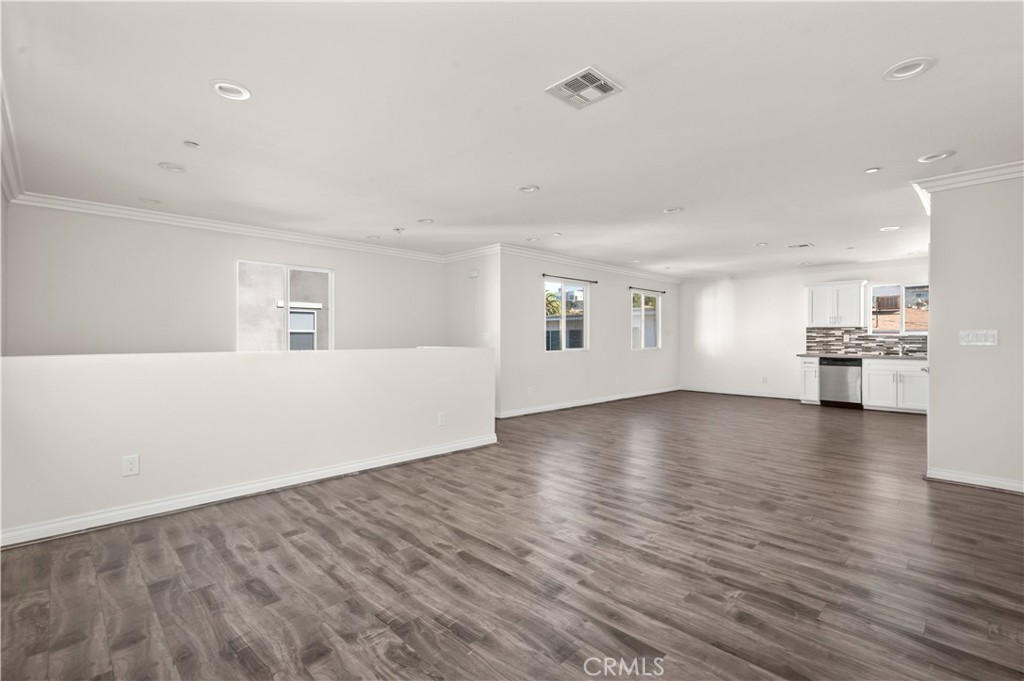 4816 Saturn Street Property Photo 21
