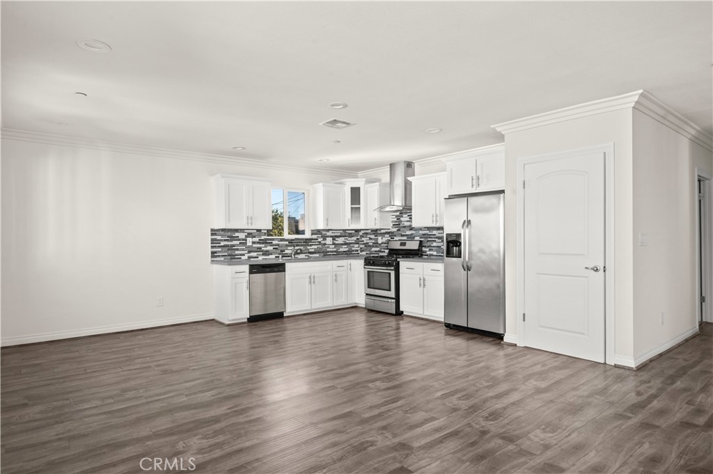 4816 Saturn Street Property Photo 24