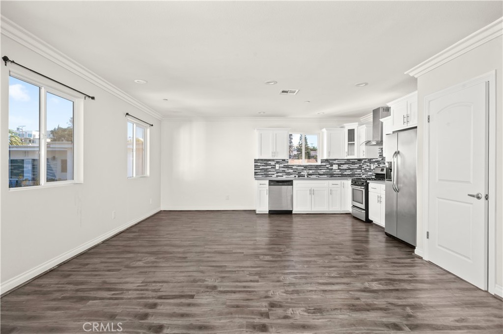 4816 Saturn Street Property Photo 25