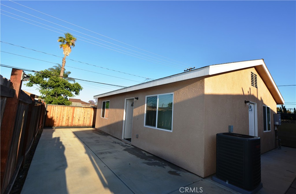18328 Devlin Avenue Property Photo 1