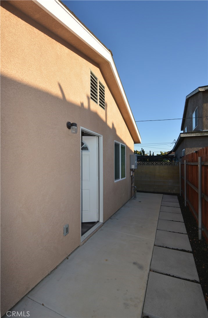 18328 Devlin Avenue Property Photo 20