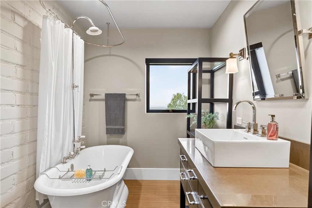 506 Dorothea Property Photo 11