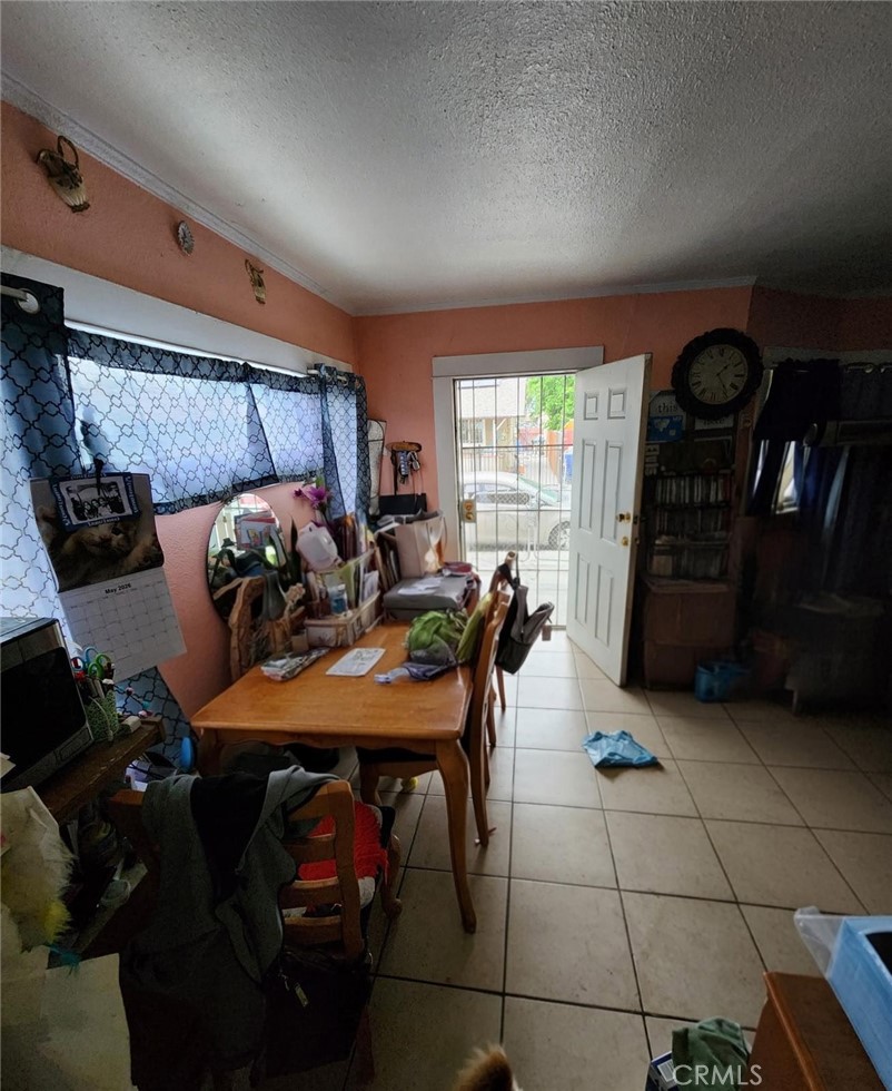 669 N Crescent Property Photo 11