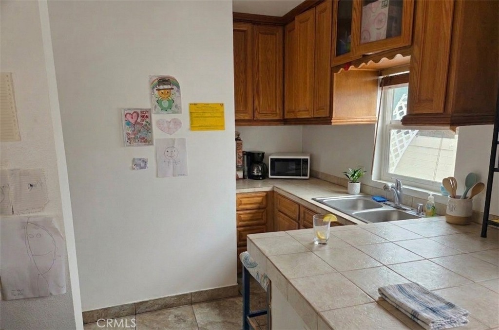 1345 Termino Property Photo 6