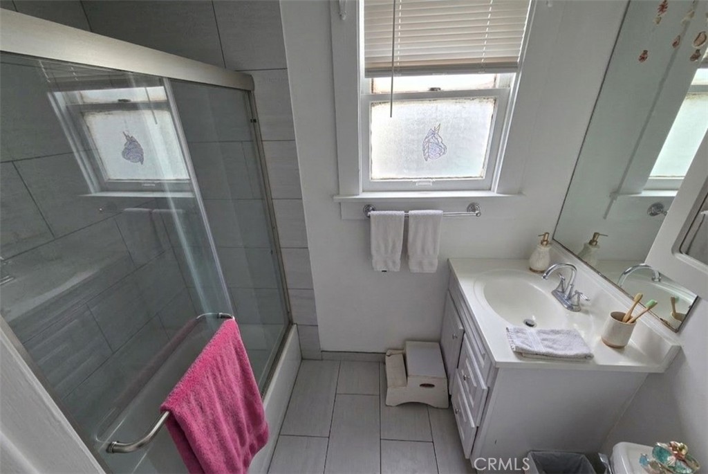 1345 Termino Property Photo 9