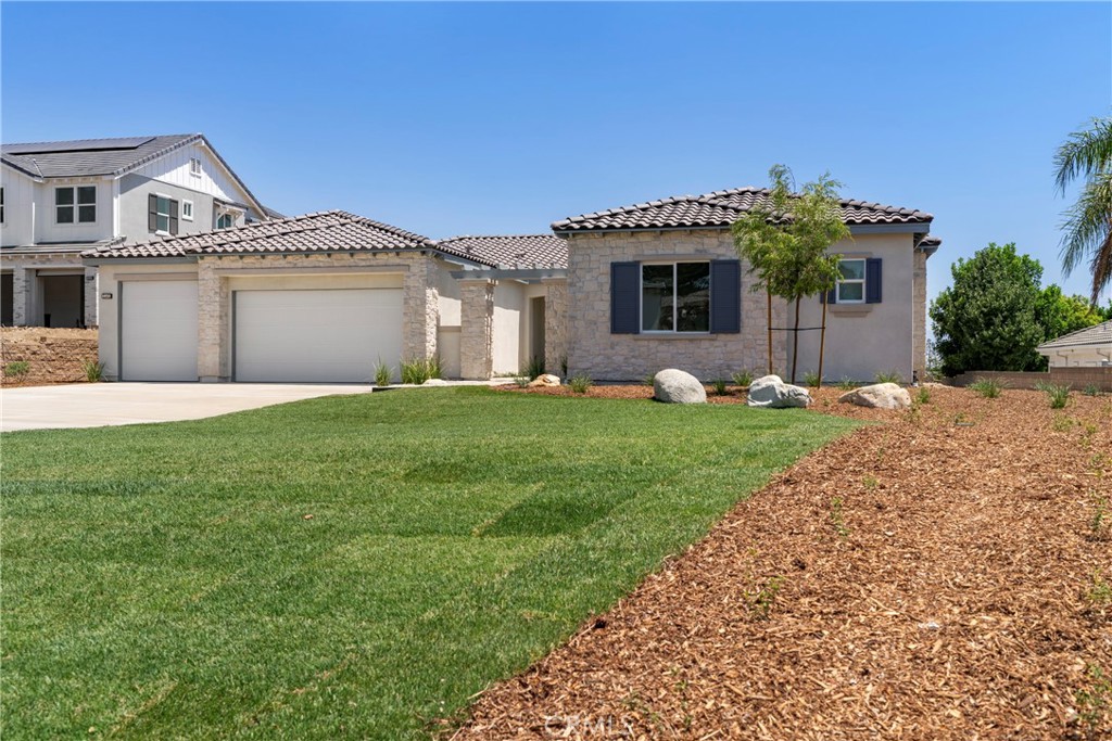 5645 Brittany Property Photo 32