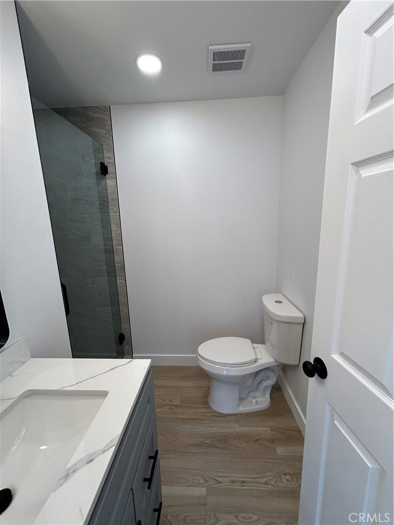 2033 W Burnett Street Property Photo 23