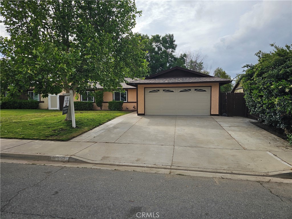 1072 Amber Property Photo 2