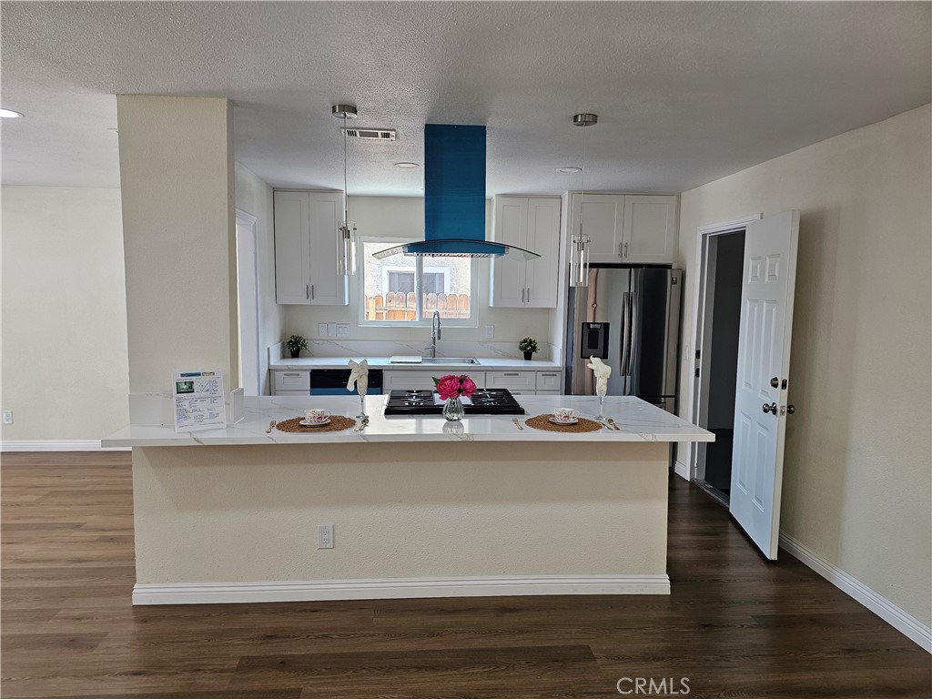 1072 Amber Property Photo 3