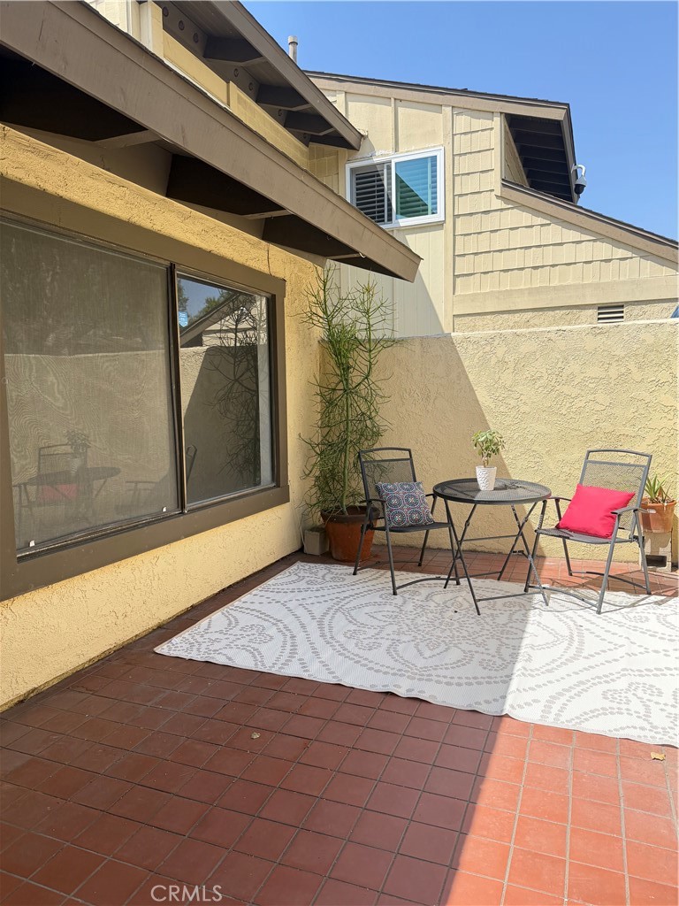 2620 N Tustin A/37 Property Photo 4