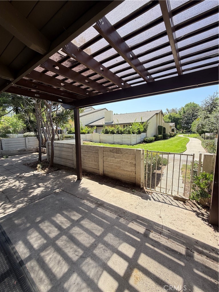 2620 N Tustin A/37 Property Photo 12