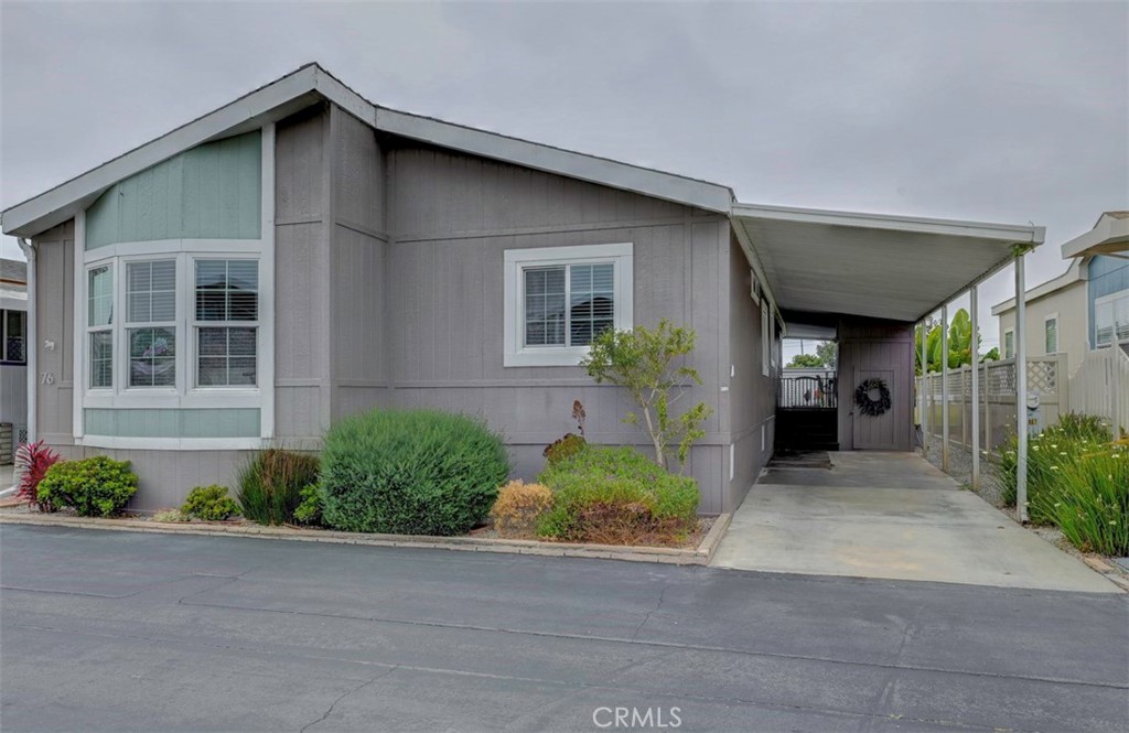 1845 Monrovia Avenue 76 Property Photo 2