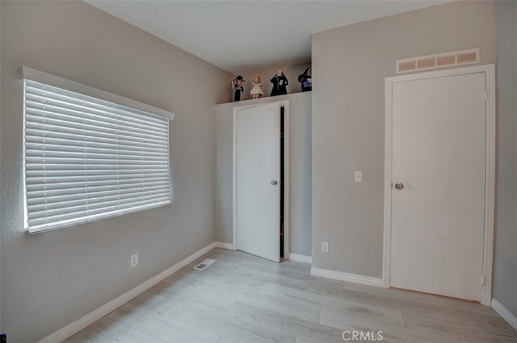 1845 Monrovia Avenue 76 Property Photo 13