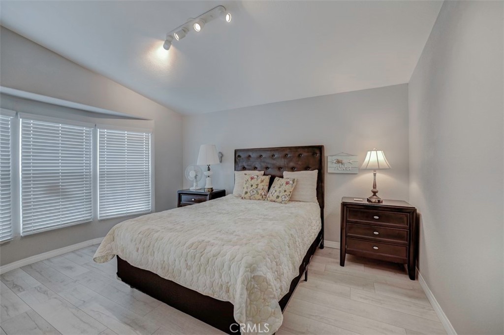 1845 Monrovia Avenue 76 Property Photo 14