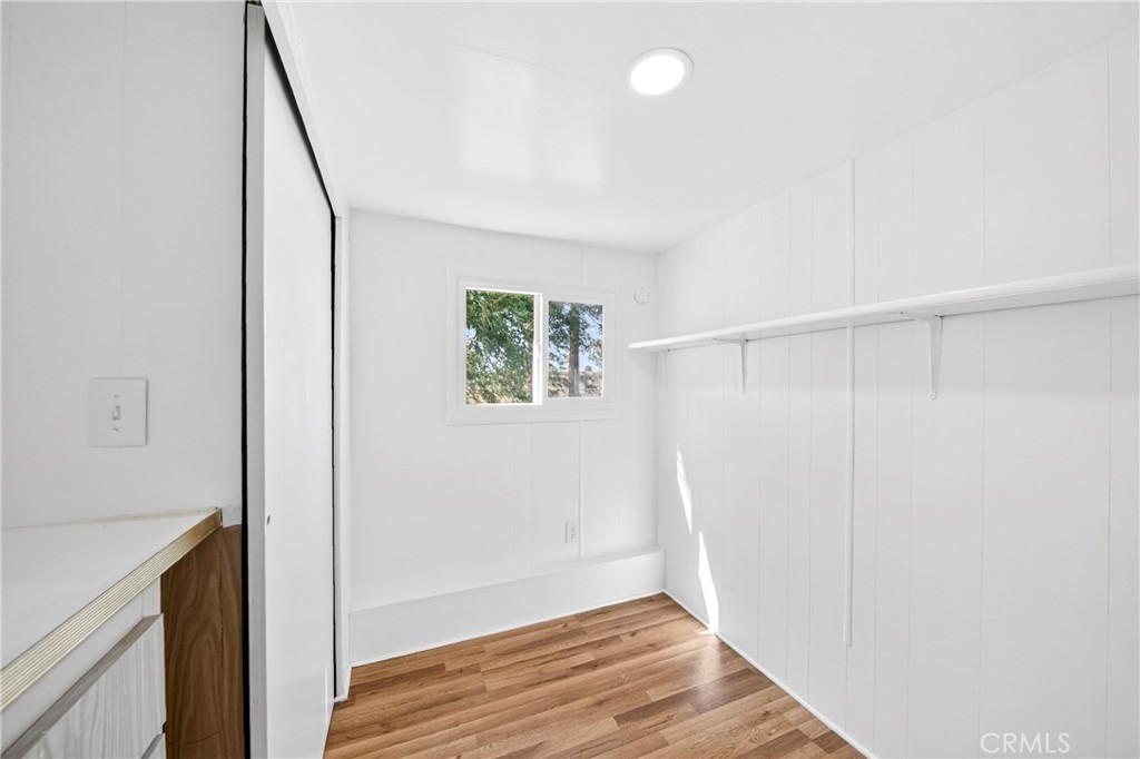11398 Bartlett Property Photo 19