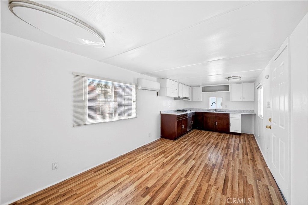 11398 Bartlett Property Photo 27