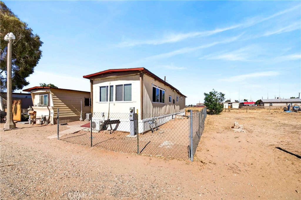 11398 Bartlett Property Photo 56