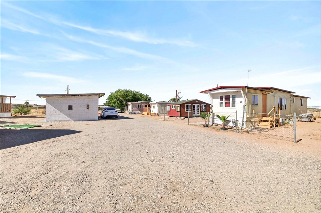 11398 Bartlett Property Photo 68