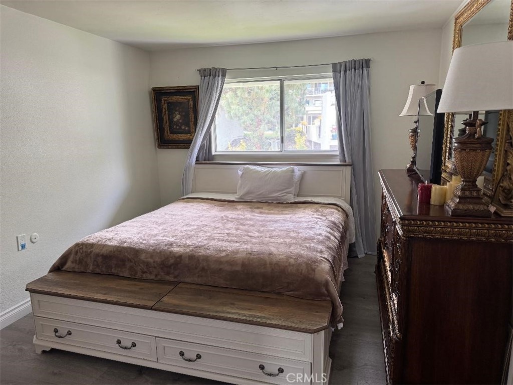 2260 Via Puerta P Property Photo 5