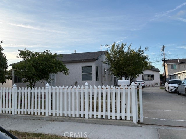 7249 Marcelle Property Photo 2