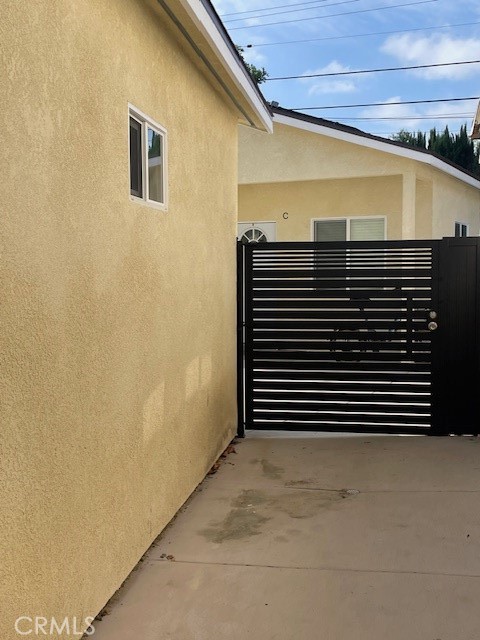 8744 Fillmore Property Photo 8