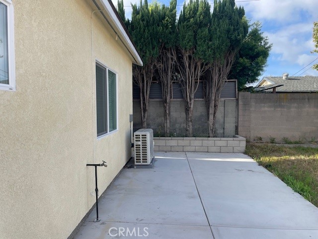8744 Fillmore Property Photo 10
