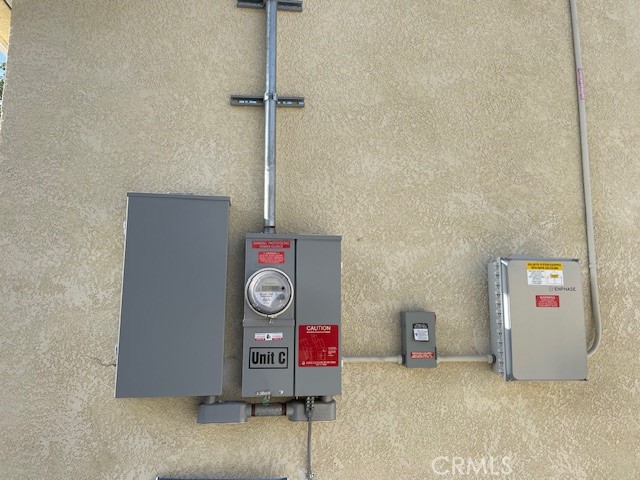 8744 Fillmore Property Photo 12