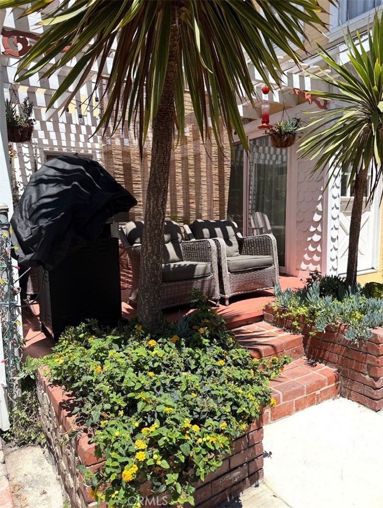 337 Clemente Property Photo 16