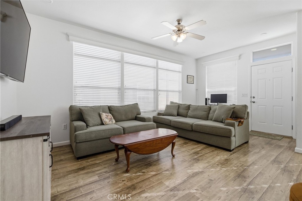 56 Maple Property Photo 6