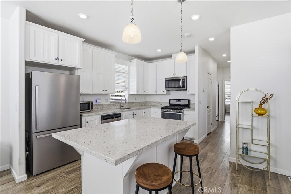 56 Maple Property Photo 18