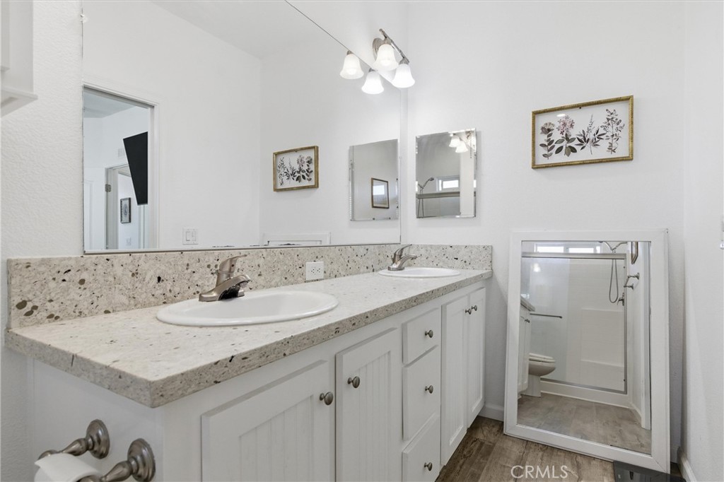 56 Maple Property Photo 20