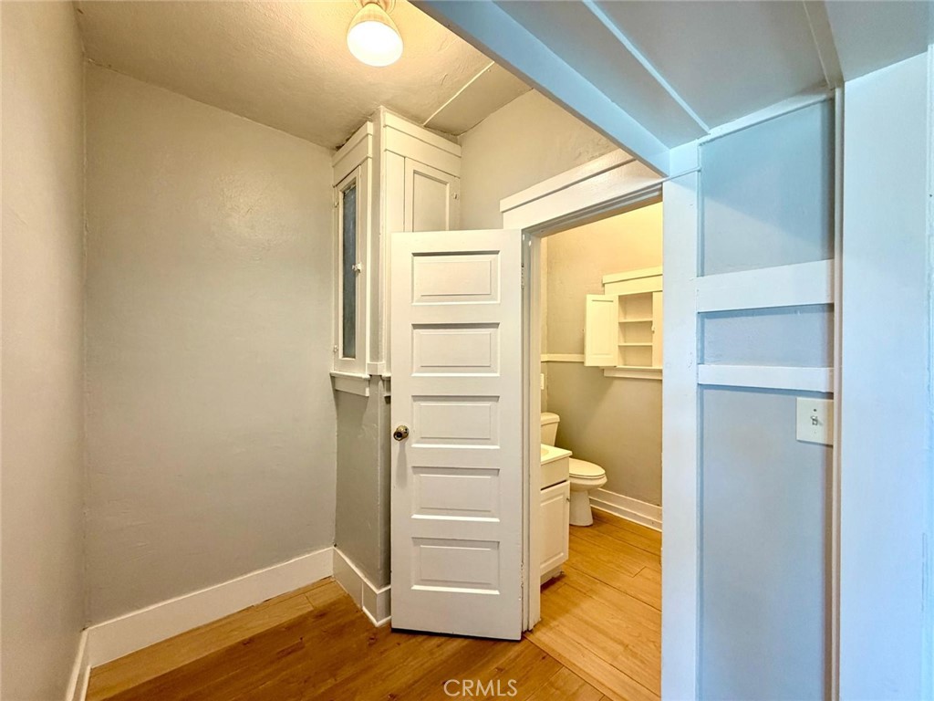 354 Chestnut Avenue 4 Property Photo 6