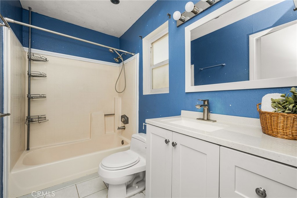 473 E 1st Property Photo 8