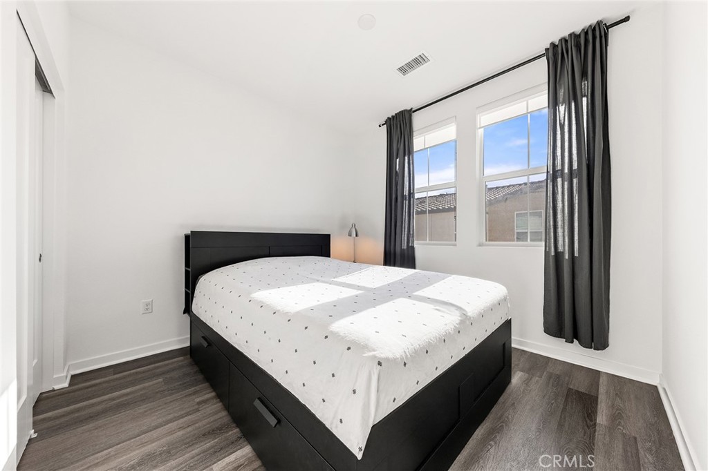 660 Sunrise St Property Photo 18