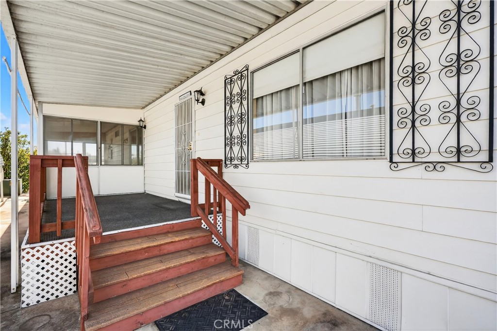 1001 Lambert Road 258 Property Photo 3